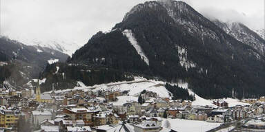 Auf den Bergen kommt Neuschnee