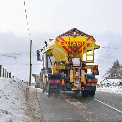 Autos kamen von der Straße ab