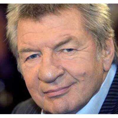 Sandra Cervik, Josefstadt-Schauspielerin