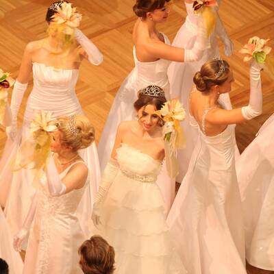 Gloria Burda eröffnet