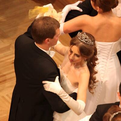 Gloria Burda eröffnet