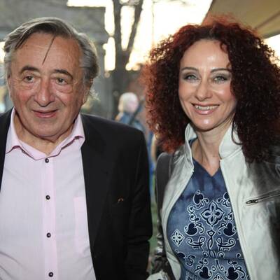 Galapremiere: Stars im Circus Louis Knie