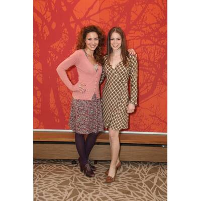 Jude Law & Co-Stars präsentieren 