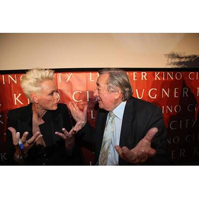 Brigitte Nielsen in der Lugner City