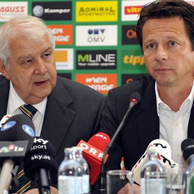 Schöttel als Rapid-Coach präsentiert