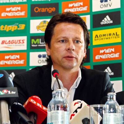 Schöttel als Rapid-Coach präsentiert