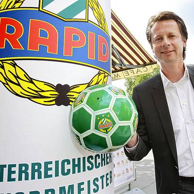 Schöttel als Rapid-Coach präsentiert