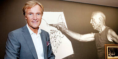 Die Milliarden-Schau wird eröffnet