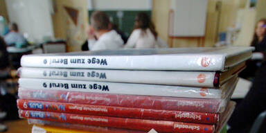 schulbuch_HIRES