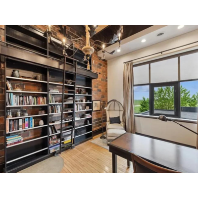 Ehemalige Schule ist jetzt eine Luxus-Immobilie