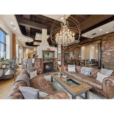 Ehemalige Schule ist jetzt eine Luxus-Immobilie