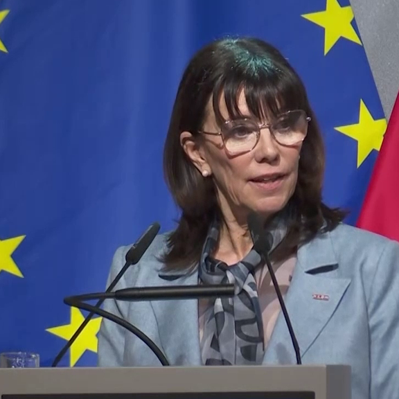 Wirtschaftsparlament: Erster Auftritt von Martha Schultz