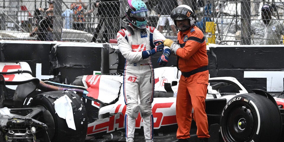 Horror-Crash! Schumis Haas zerreißt in zwei Teile