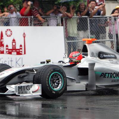 Schumis PR-Show in Malaysia