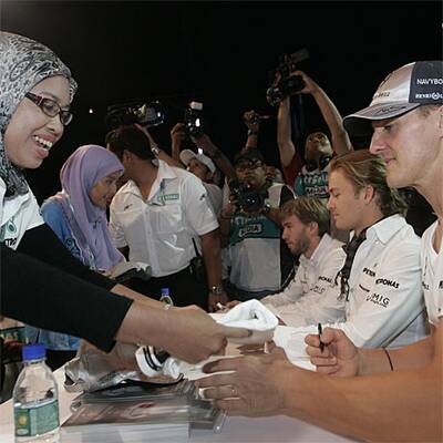 Schumis PR-Show in Malaysia