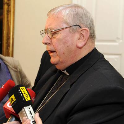 Friedl bleibt Pfarrer