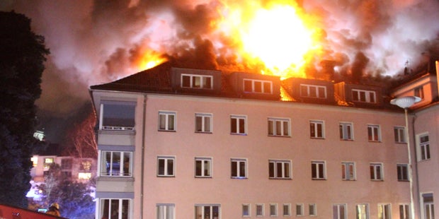 Sieben Verletzte bei Brand in Altersheim