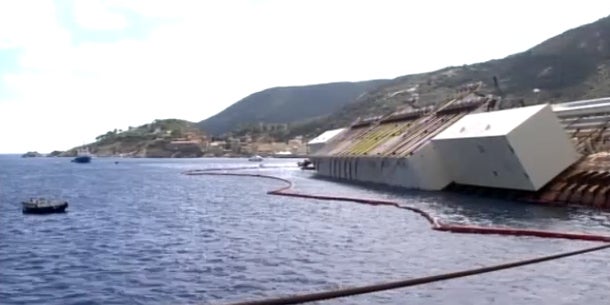 Costa Concordia wird geborgen