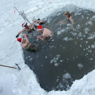 Weihnachtsschwimmen in Berlin