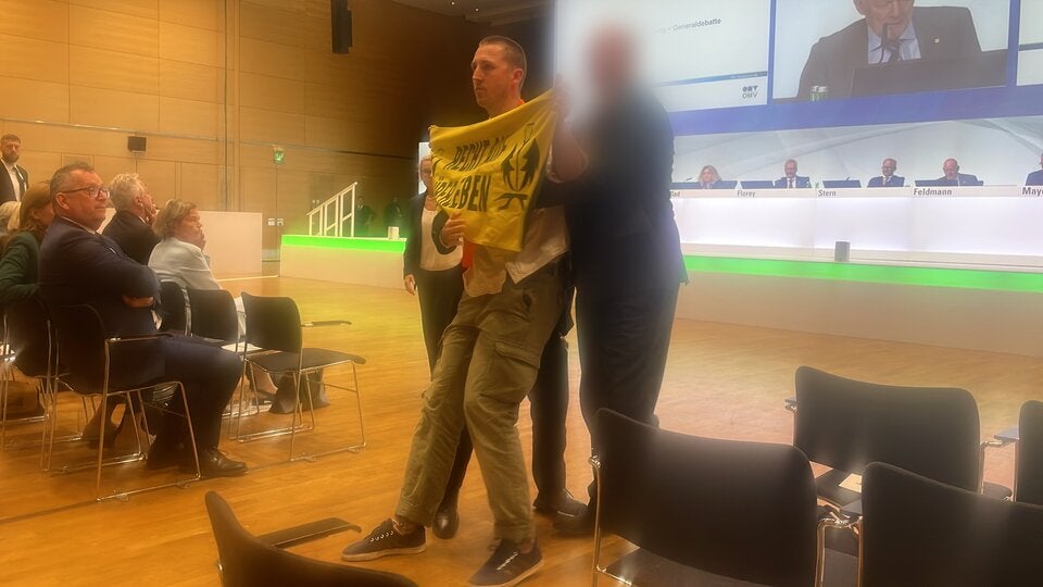 Ex-Ski-Star bei OMV-Veranstaltung abgeführt