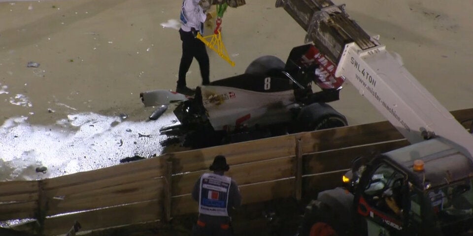 Schockmoment bei GP: F1-Bolide geht in Flammen auf!