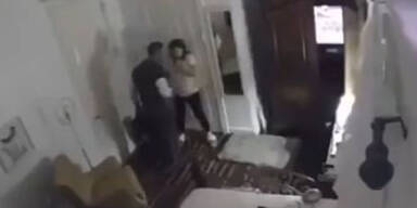 M&auml;dchen filmt Misshandlung durch Vater