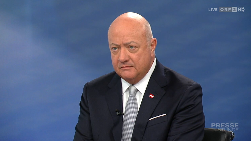 Kanzler Stocker (ÖVP) in ORF-Pressestunde.