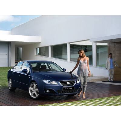 Neuer Seat Exeo in Paris vorgestellt