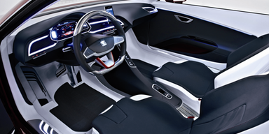 Seat IBE und Skoda Octavia Green E in Paris