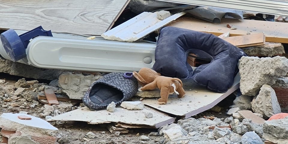 So ging die Suche nach Verschütteten weiter