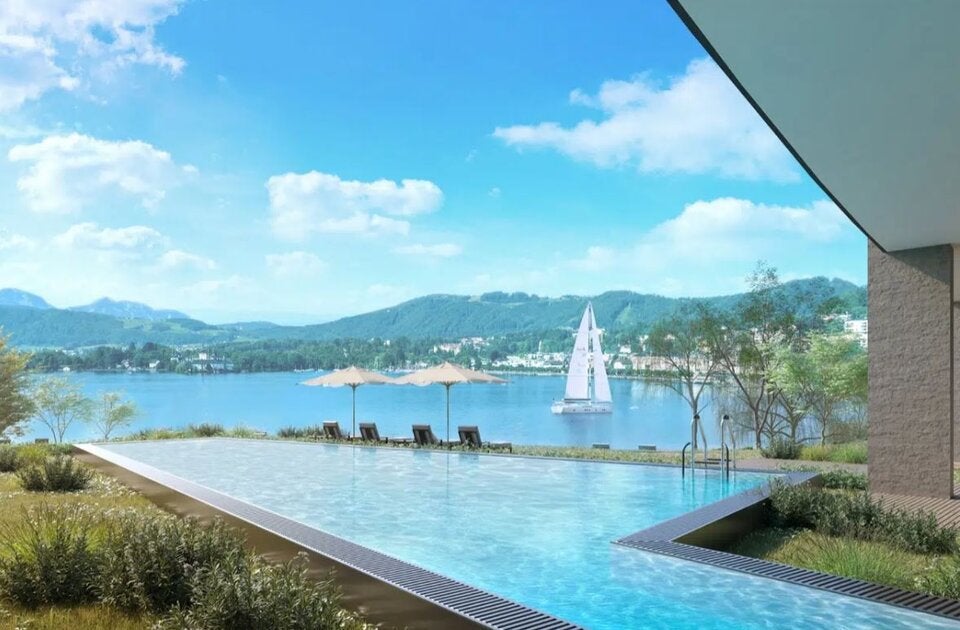 Schwimmen mit Aussicht.