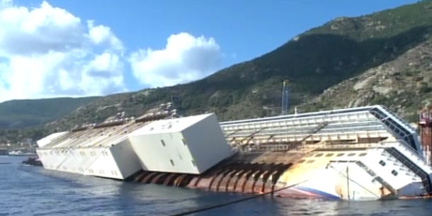 Costa Concordia wird geborgen