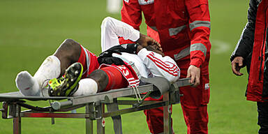 Sekagya mindestens 4 Wochen out