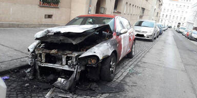 Auto von Identit&auml;ren-Chef abgebrannt