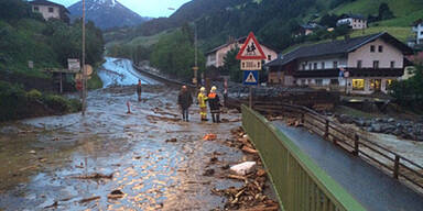 Schwere Unwetter-Schäden in West-Österreich