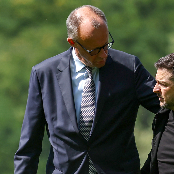 Statements von Selenskyj und Merz nach Online-Gipfel in Berlin