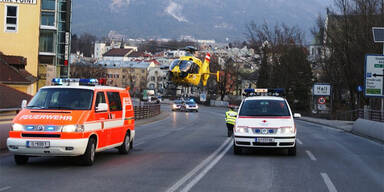 Alkolenker rasen ineinander: 7 Verletzte 