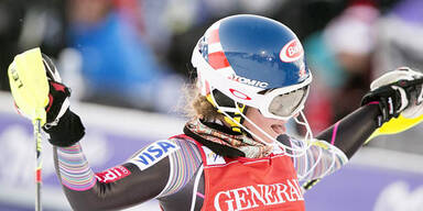 Shiffrin fährt Konkurrenz in Levi davon