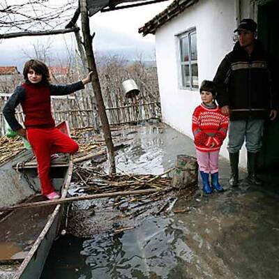 Überschwemmungen: Tausende obdachlos