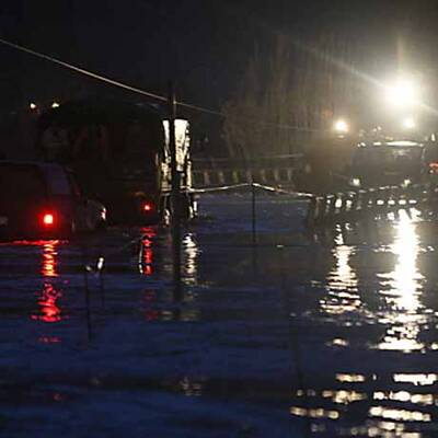Überschwemmungen: Tausende obdachlos