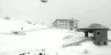 Heftiger Schneesturm auf dem Feuerkogel