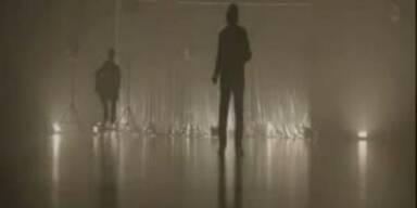 Engelbert Humperdinck - Love Will Set You Free