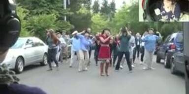 Ausgefallener Heirats- Antrag wird Video-Hit