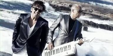 Video "No More Tears On The Dancefloor"