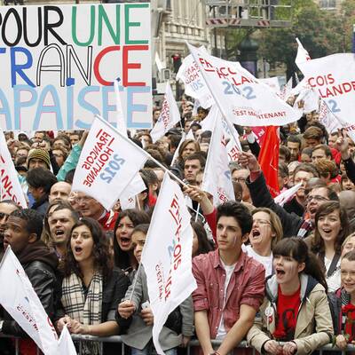  Die Schlacht ist geschlagen, Sarkozy ist gestürzt. Neuer Präsident Frankreichs ist Francois Hollande.
