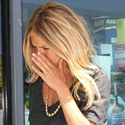 Verfolgt: Sienna Miller bricht in Tränen aus