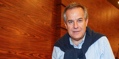 Sigi Wolf l&auml;sst sich 107 Mio. &euro; aussch&uuml;tten