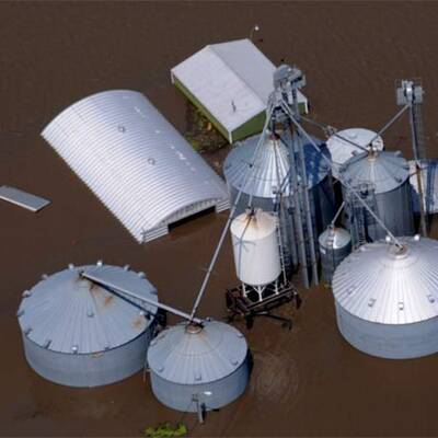 Die Deiche brechen am Mississippi