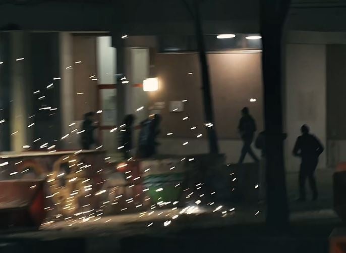 Böller-Wahnsinn und Pistolenschüsse: Video zeigt Silvester-Eskalation in Wien