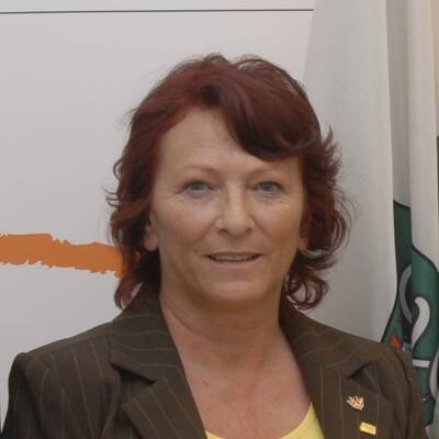 Team Stronach, 12. Jessi Lintl